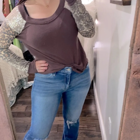 Ces Femme brown & snake skin knit top long sleeve size small/medium - Picture 4 of 8